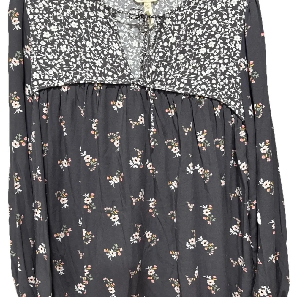 Matilda Jane Gray Floral Blouse - Picture 3 of 7